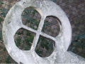Gravestone 